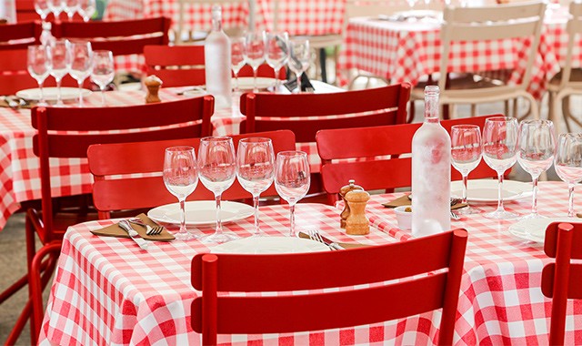 Table Covers & Skirts