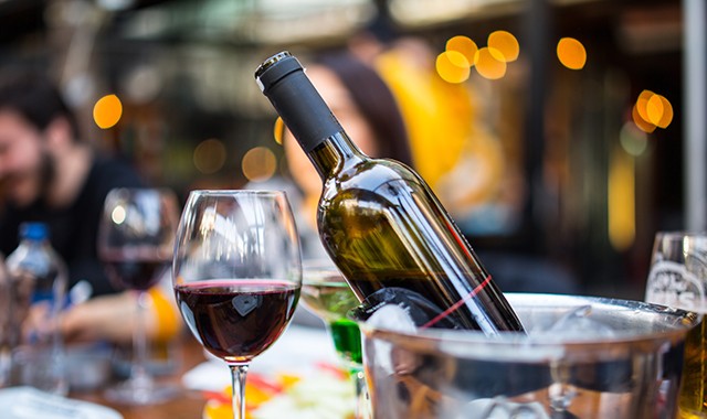Wine Buckets & Stands